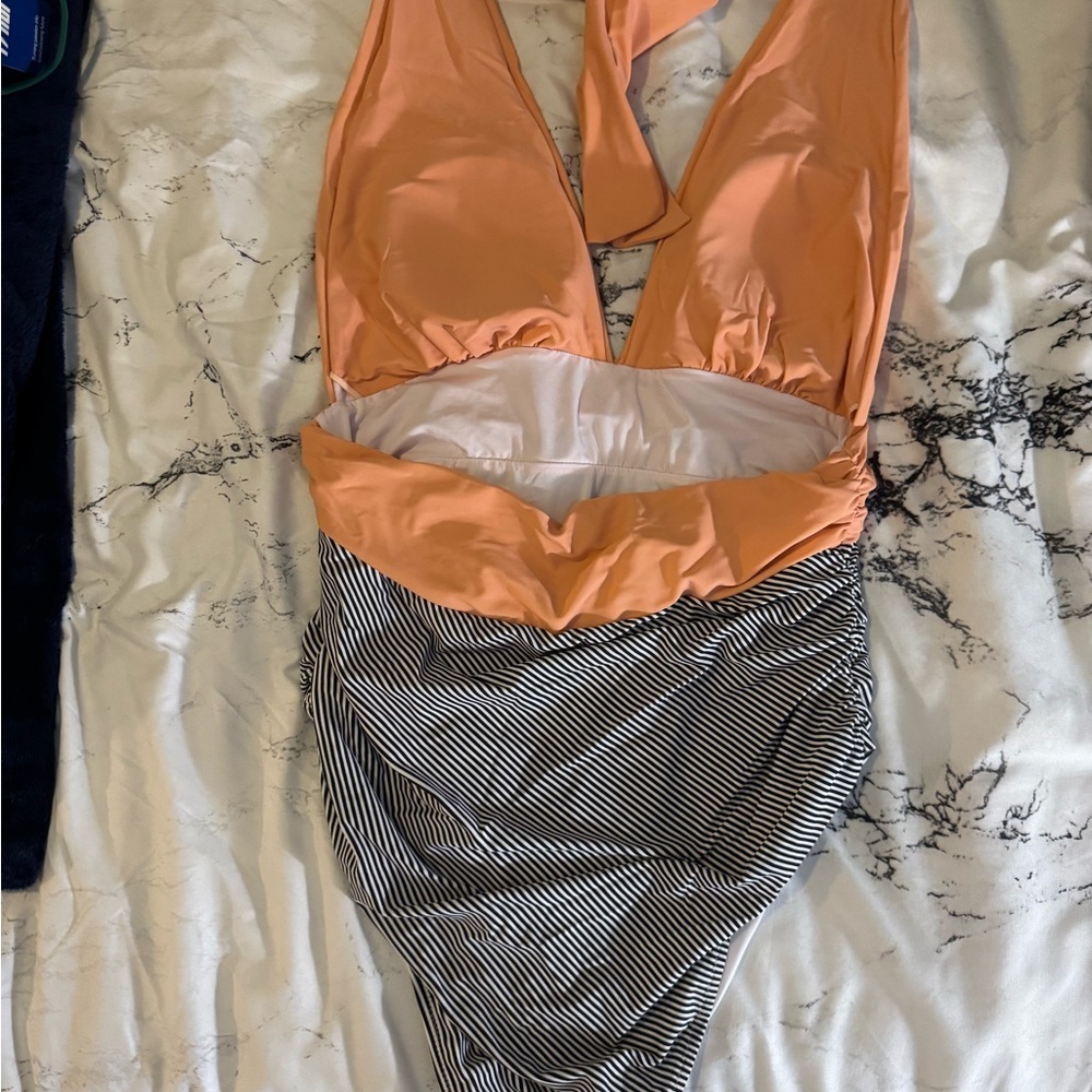 NWOT Striped Orange One Piece Swimsuit - Picture 5 of 5